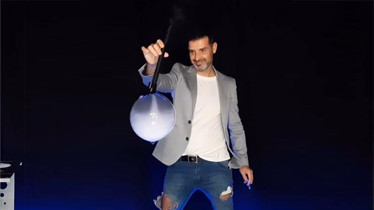 BUBBLE FUNNEL by Agustin Viglione and Mariano Guz - Image 2