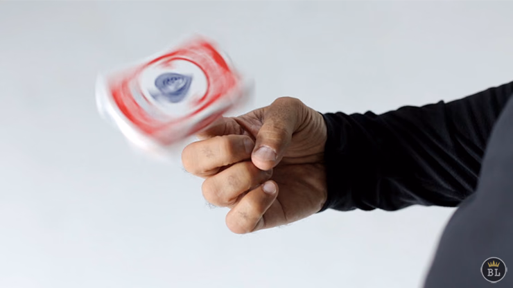 Revolution (Gimmick and Online Instructions) by Greg Wilson - Trick - thumbnail 4