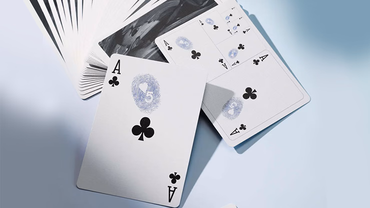 Yuci Snowstone 5th Playing Cards by TCC - thumbnail 5