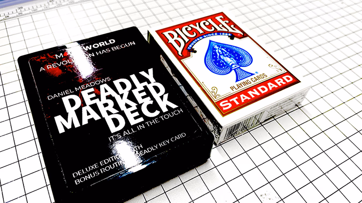 DEADLY MARKED DECK RED BICYCLE by MagicWorld - thumbnail 3