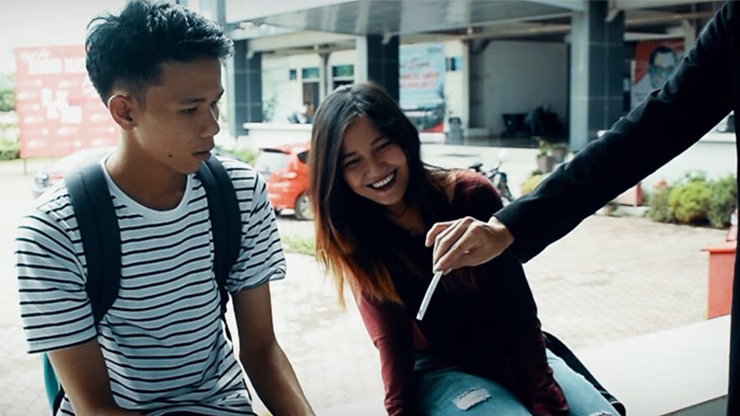 T & R Cigarette by Arie Bhojez video DOWNLOAD - Image 2