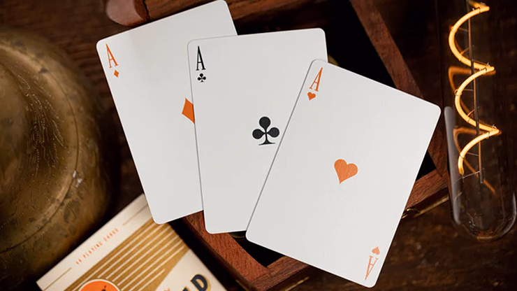 Limited No.13 Table Players Vol.14 Playing Cards by Kings Wild Project - thumbnail 3