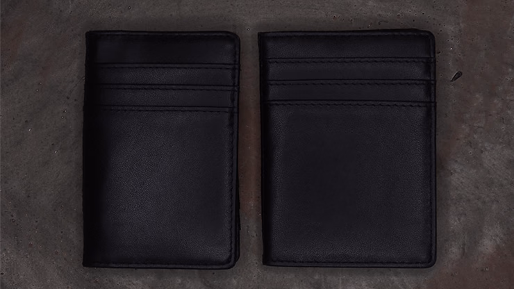 Orphic+ Playing Card Size in Leather (Gimmick and Online Instructions) by Lewis Lé Val and The 1914 - Trick - thumbnail 5