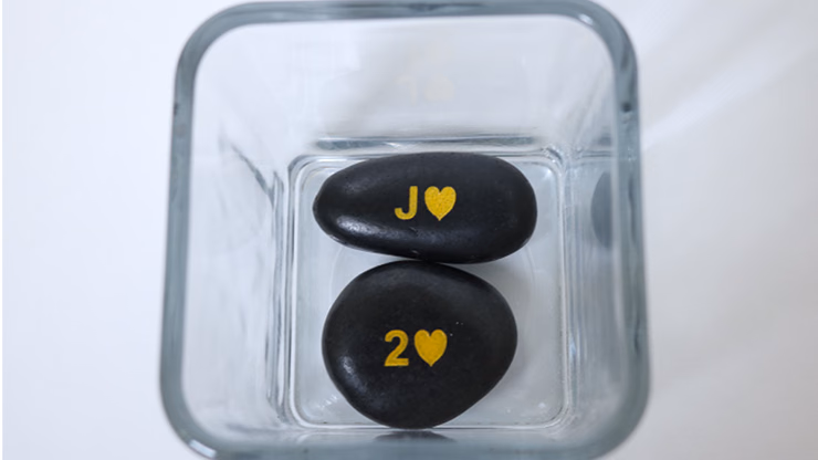 Refill for The Lucky Stone (12 Stones) by Luca Volpe and Alan Wong - Trick - Image 2