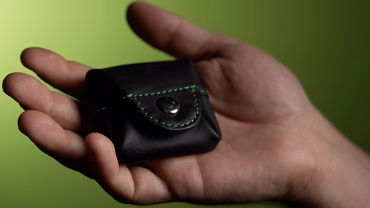 COLOR CODE COIN PURSE GREEN by Bob Kohler - Trick - thumbnail 4