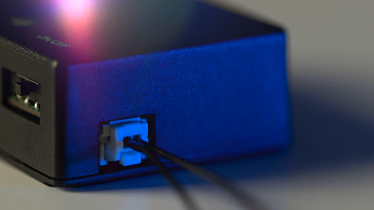 GRAVITY REEL TOE SWITCH by Joao Miranda - Trick - Image 2