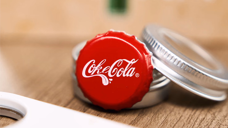 The Clink (Cap in Bottle) by Iarvel Magic and Wonder House (Coke) - Image 2