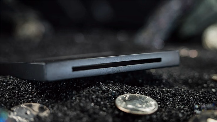 Coin Thru Anything by Nathan Kranzo - thumbnail 3