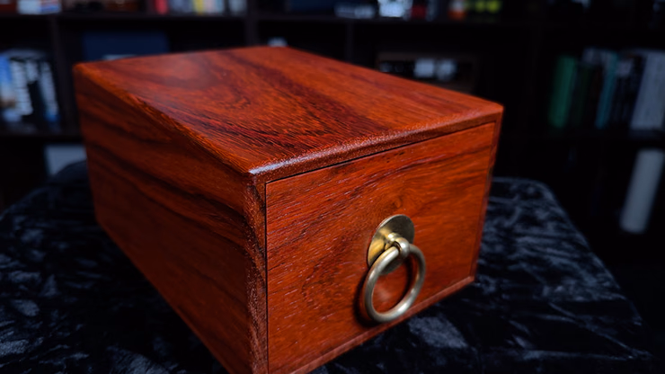 Alchemist's Chest by Bond Lee, Waylon, & MS Magic - Image 2