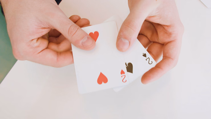 Poker Packet Trick by William Tyrrell - thumbnail 6