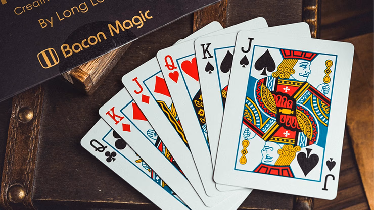 Color Betrayal (Blue Court Card) by Long Long & Bacon Magic - Image 2