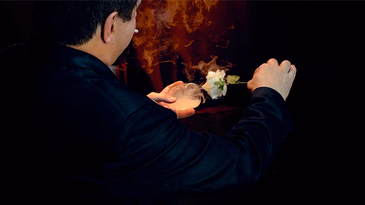 Blowing Smoke by Juan Pablo Ibañez video DOWNLOAD - thumbnail 5