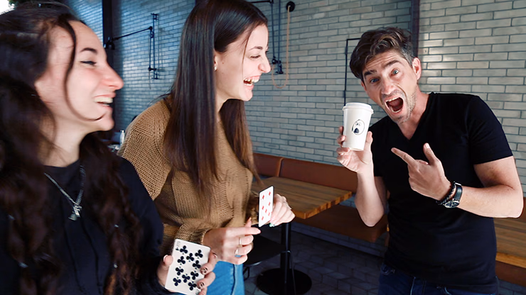 NAME CUP by JUAN PABLO & JOTA - thumbnail 3