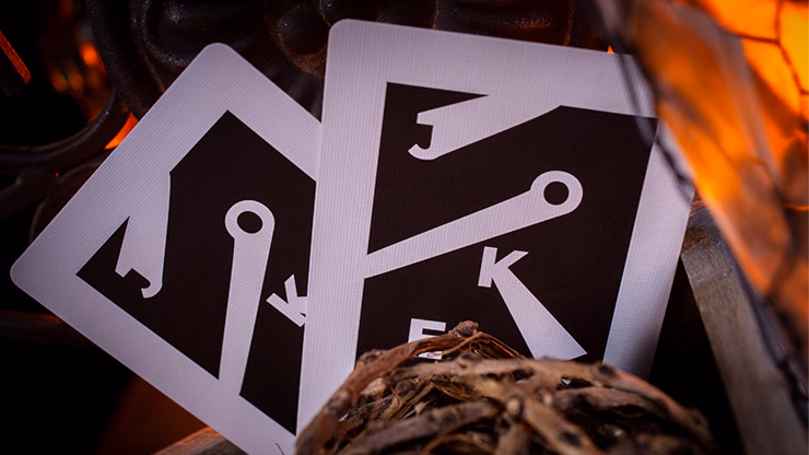 Sinis (Raspberry and Black) Playing Cards by Marc Ventosa - thumbnail 4