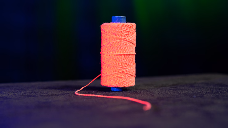 WGM UV GLOW GYPSY THREAD ORANGE REFILL SPOOL by Murphy's Magic - Trick - thumbnail 3