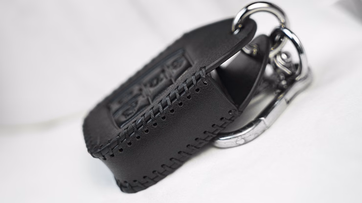 Palm Peeker Keychain Case by PITATA MAGIC - thumbnail 3