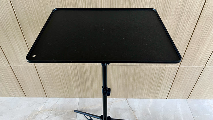 Ultra Lite Table by JT - thumbnail 4