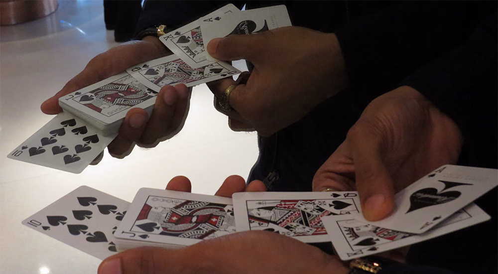 Magic Encarta Presents The Royal Flash by Vivek Singhi - Video DOWNLOAD - magic trick