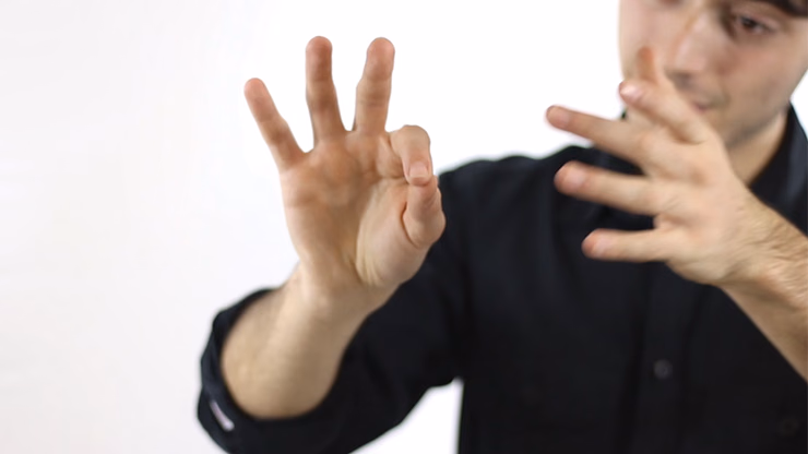 Da Vinci Vanish by Leonardo Burroni and Medusa Magic video DOWNLOAD - thumbnail 4