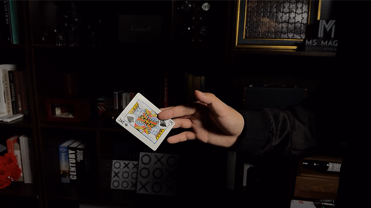Ball on Card (Red) by Bond Lee & MS Magic - thumbnail 3