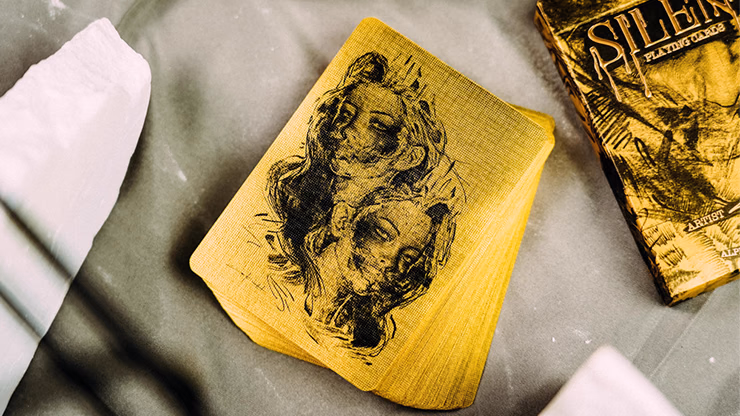 Deluxe Lacquer Collector's Box Set Playing Cards - thumbnail 5