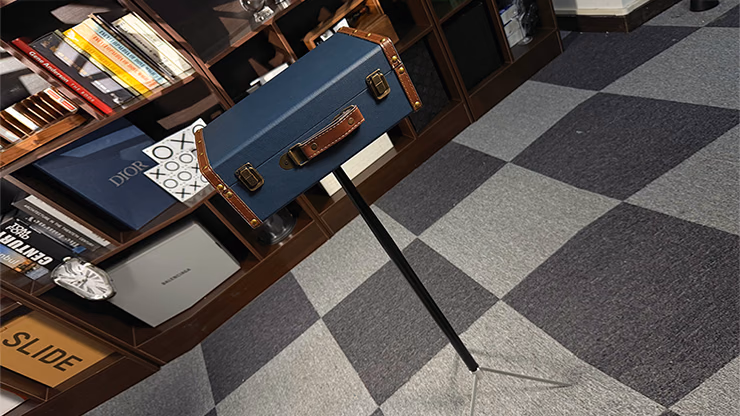 The Cane Table (Case) by Junjie Li, Bond Lee & MS Magic - thumbnail 3