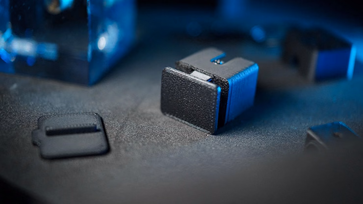 The EDC Holder by Mai Bro & TCC Magic - Image 2