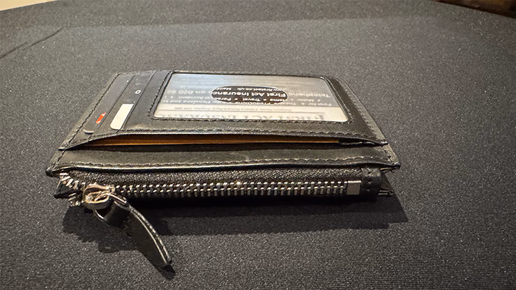 Everyday Wallet by Mark Traversoni - Image 2