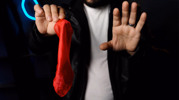 VANISHING HANDKERCHIEF (Gimmicks and Instructions) by Apprentice Magic - Trick - thumbnail 4