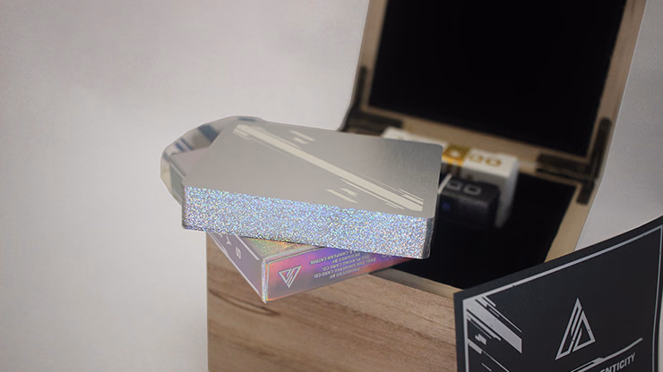 Odyssey Genesys Collector's Box by Sergio Roca - thumbnail 4