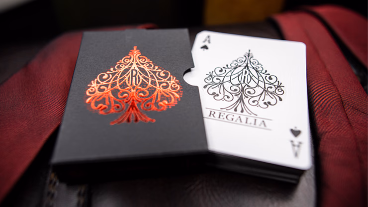 Regalia Red Playing Cards (Signature Edition) by Shin Lim - thumbnail 6