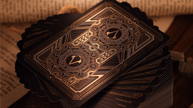 Assassin's Creed Legacy Version 2 Onyx (Hidden Blade) Playing Cards - Image 2