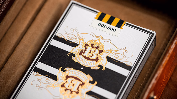 Limited No.13 Table Players Vol.19 Playing Cards by Kings Wild Project - thumbnail 6