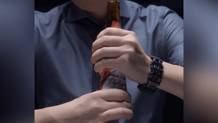 Tornado Bottle by Red Tsai and Aaron Hsing - thumbnail 3