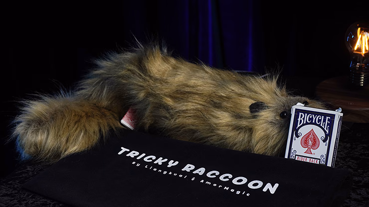 Tricky Raccoon by Liang Kuai & Amor Magic - Image 2