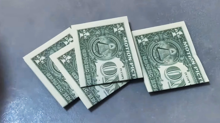 Money-Money by Mickael Chatelain - thumbnail 3
