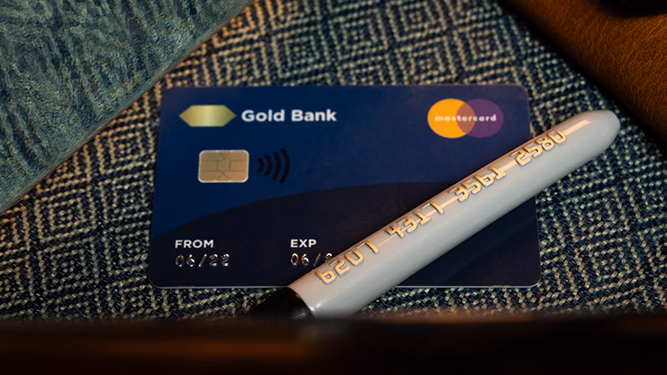 Credit Crunch by Craig Petty - Image 2