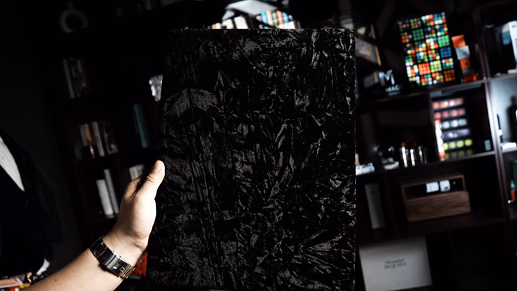 Darkness - Black Art Close-up Pad Set (Medium) by Bond Lee & Stephen Chan - Image 2