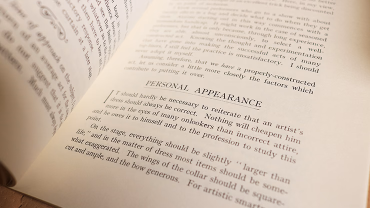 Showmanship and Presentation by Edward Maurice - Book - thumbnail 3