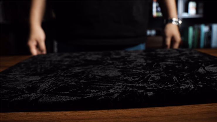 Darkness - Black Art Close-up Pad Set (Large) by Bond Lee & Stephen Chan - thumbnail 3