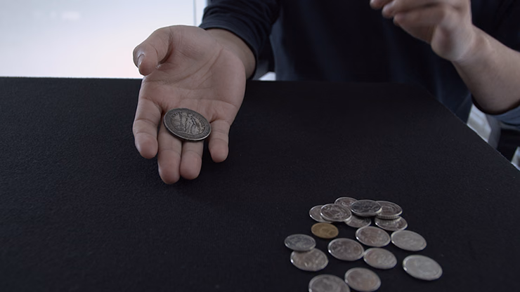 Skymember Presents: NOMAD COIN (Morgan) by Sultan Orazaly and Avi Yap - Trick - thumbnail 6