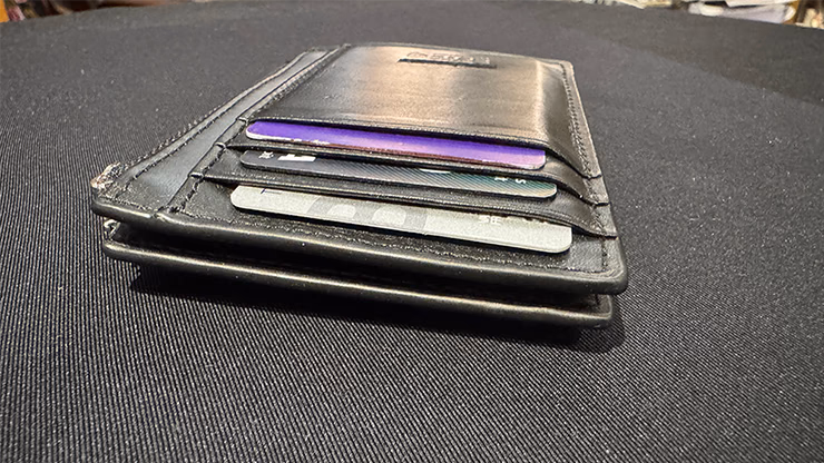 Everyday Wallet by Mark Traversoni - thumbnail 5