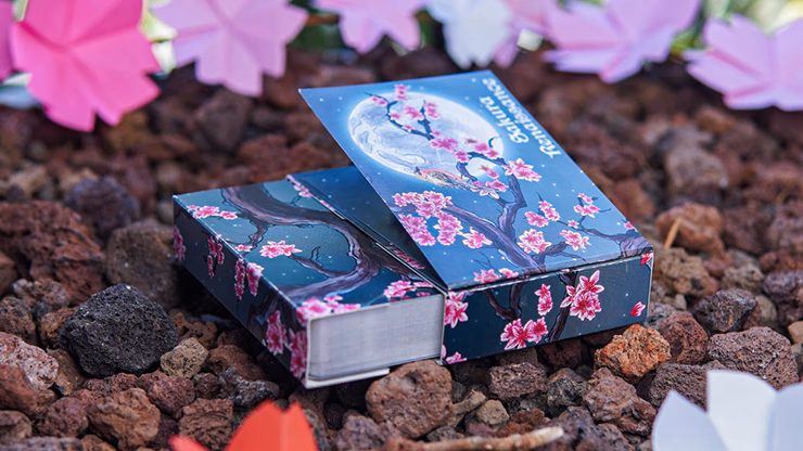 Sakura Renaissance 3D Pop-up Moonlight Edition Playing Cards - Image 2