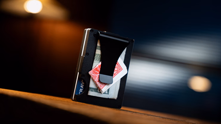 Deck to Wallet by Elijah & Henry Harrius Presents - Image 2