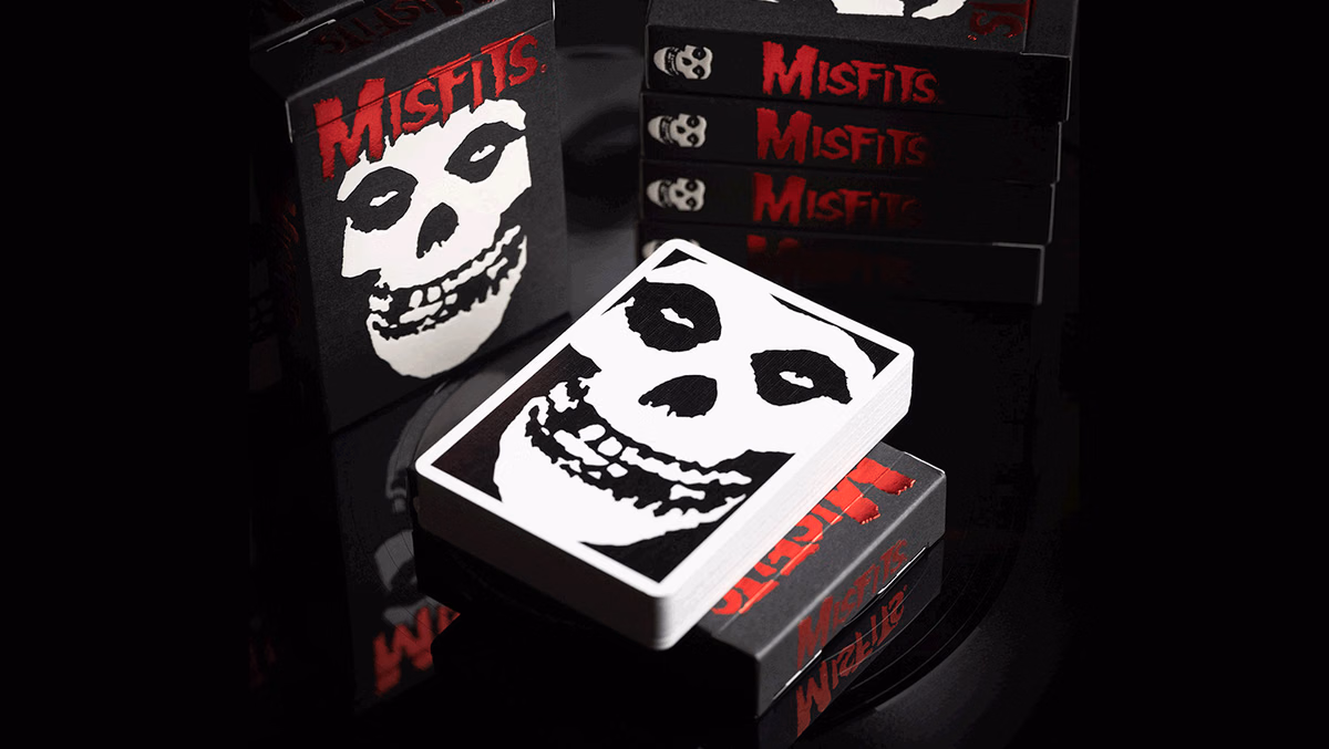 THE MISFITS™ FIEND OFFICIAL PLAYING CARDS - thumbnail 5