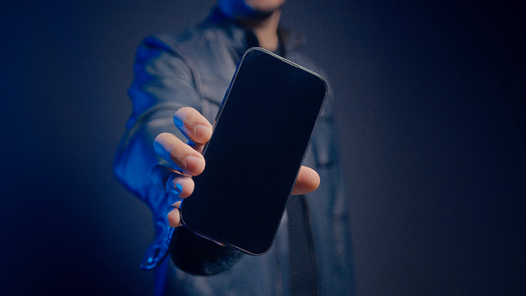 Leviosa Phone by João Miranda and Julio Montoro - magic trick